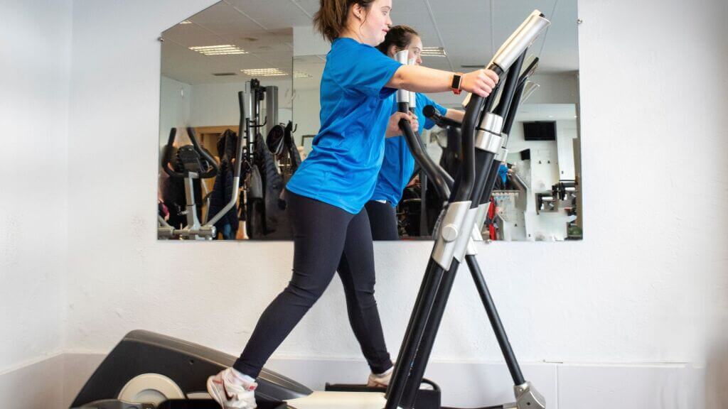 bicicleta elíptica moderna en eibar